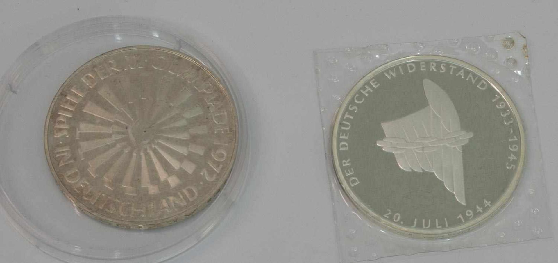 2 x 10 DM BRD, 1972 D (Olympische Spiele), 1994 A (Deutscher Wiederstand), Silber - Bild 2 aus 2