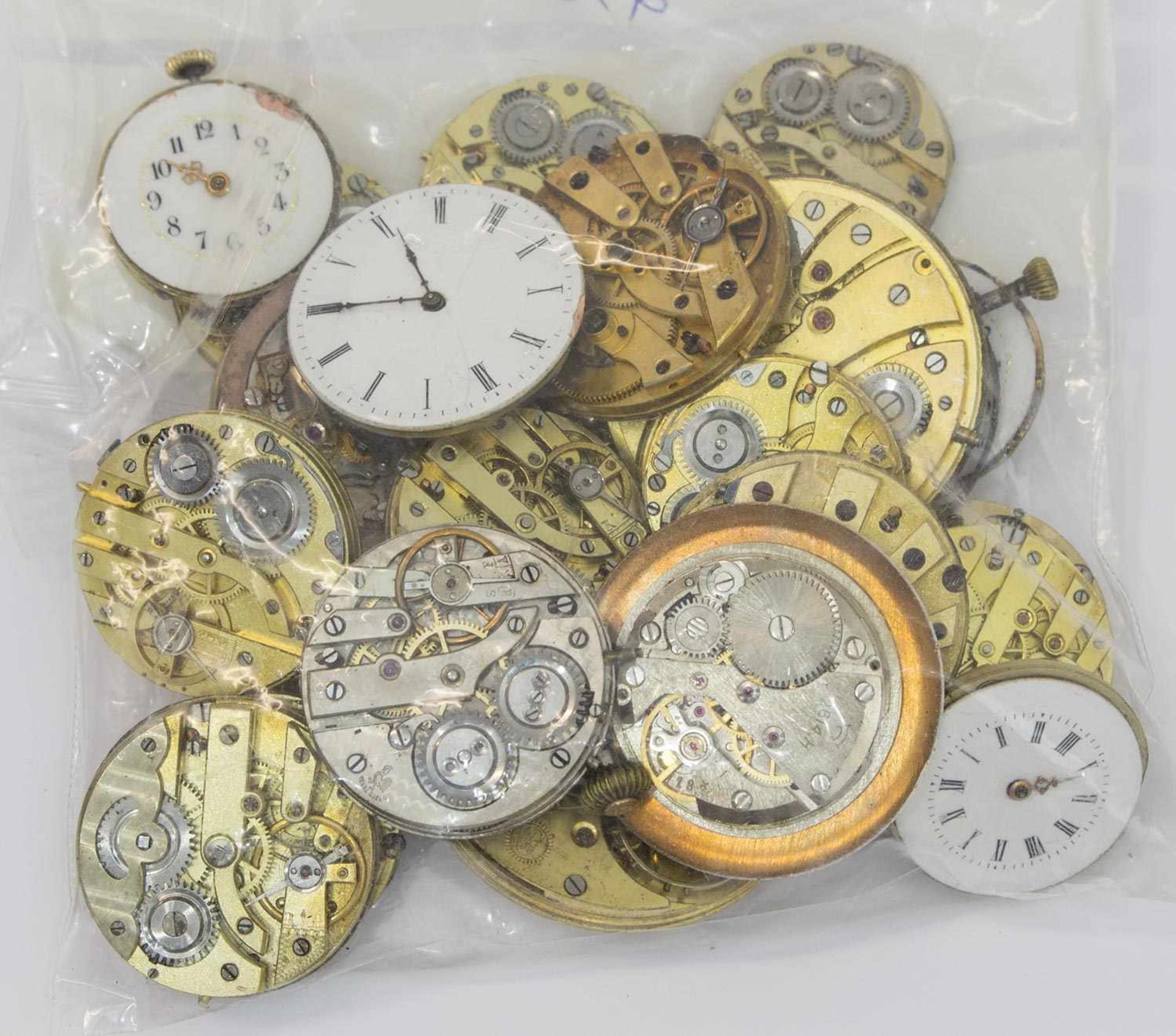 Posten Uhrwerke für Bastler, 25 Taschenuhrwerke