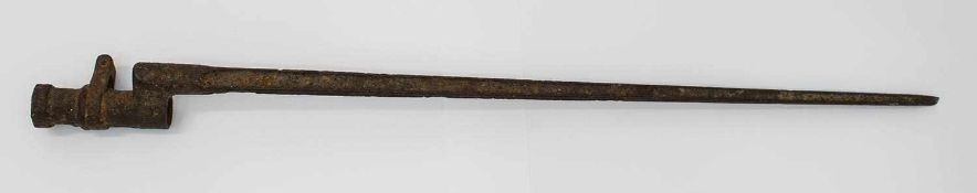 Nadelbajonett Rußland I. u. II. WK für Nagant Gewehr, rostnarbig, L. 52 cm