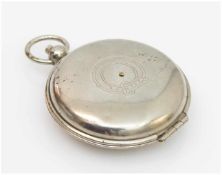 Puderdose Metall, in Form einer Taschenuhr, Anhänger mit Druckknopf zum Aufklappen, mit