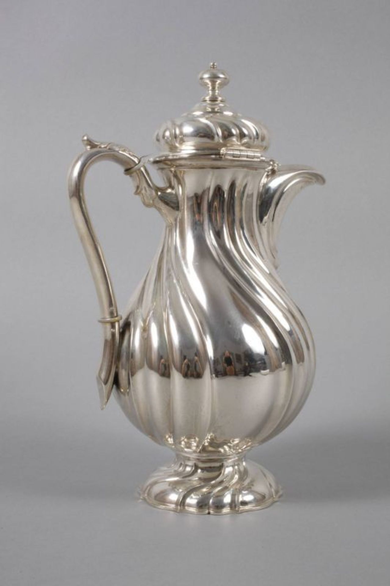 Kaffeekanne Silber 1. Hälfte 20. Jh., gestempelt Halbmond, Krone, 800, Herstellermarke Bruckmann & - Bild 3 aus 3