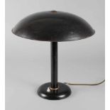 Tischlampe Art déco deutsch, um 1930, ungemarkt, Gehäuse aus Weißmetall, schwarz lackiert,