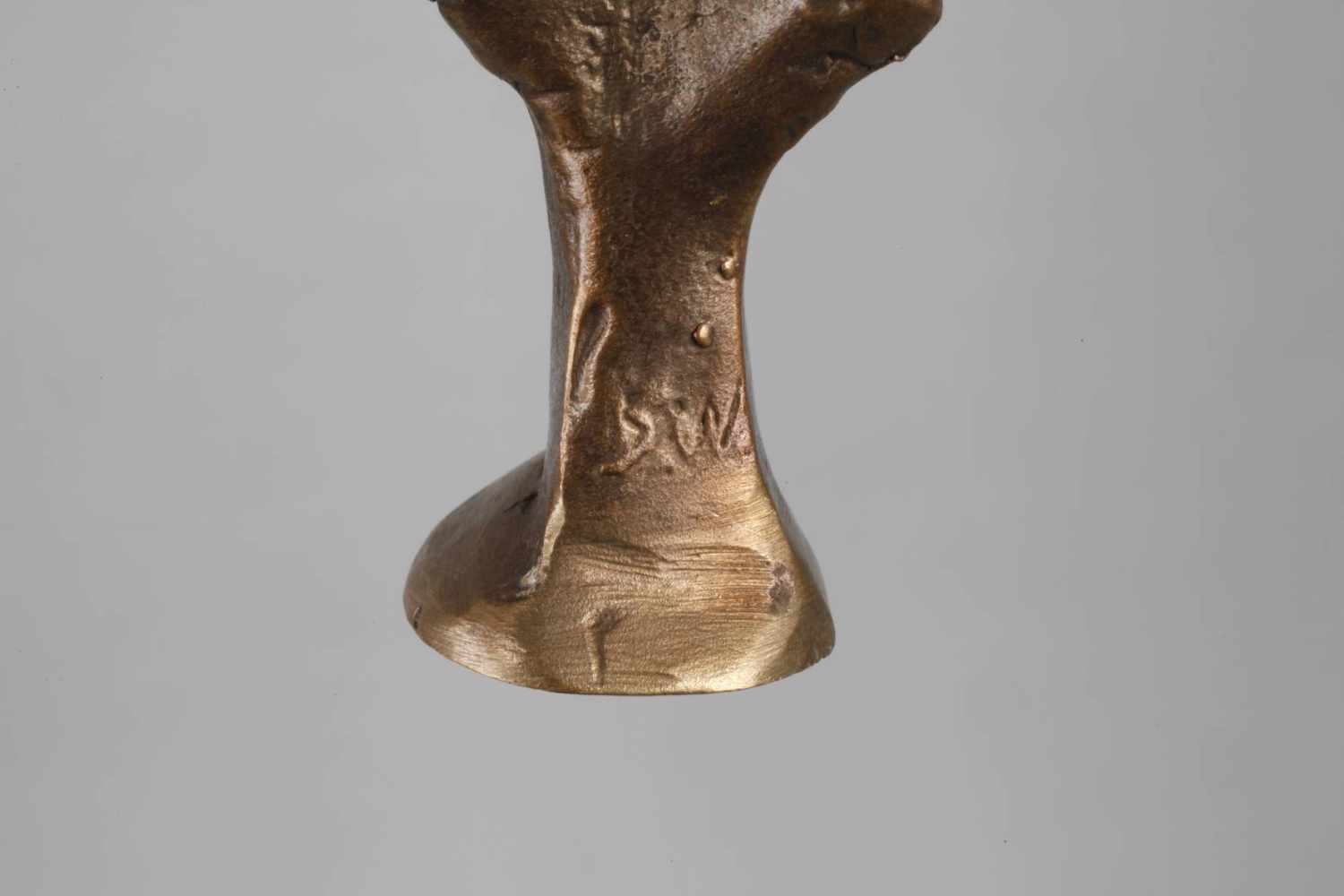 Schachspiel Erotika 2. Hälfte 20. Jh., monogrammiert SW für Wladislav Sajzew Berlin, Bronze - Image 2 of 5