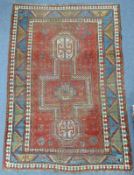 Kasak Dorfteppich, Kaukasus. Antik. Ende 19. Jahrhundert. 245 cm x 170 cm. Handgeknüpft. Wolle auf