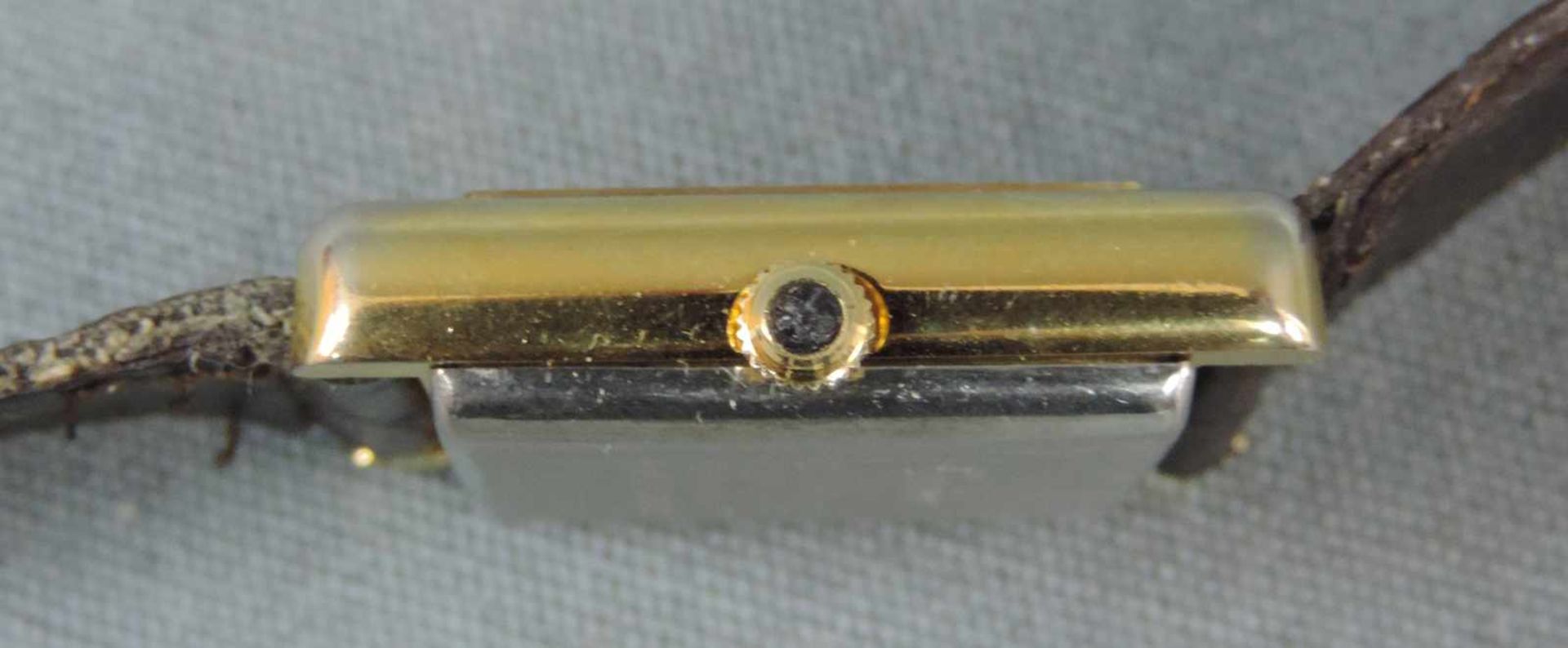 "must de Cartier". Damenarmbanduhr. Teils Silber 925 und vergoldet. 28 mm x 20 mm mit - Image 3 of 5