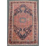 Saruk Ferraghan Teppich. Saronin. Iran, antik, um 1880. 150 cm x 102 cm. Handgeknüpft. Wolle auf