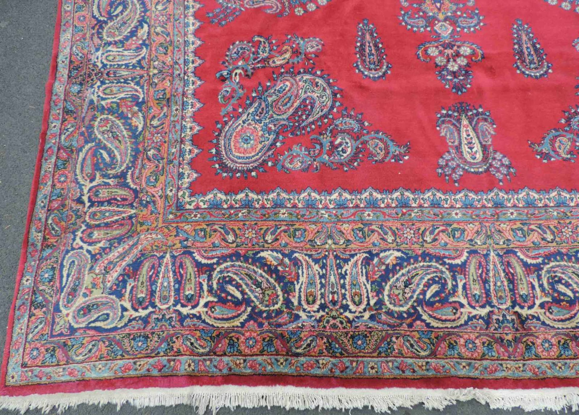 Kirman Korkwolle. Teppich, Iran, alt, Mitte 20. Jahrhundert. 370 cm x 268 cm. Handgeknüpft. - Bild 2 aus 8