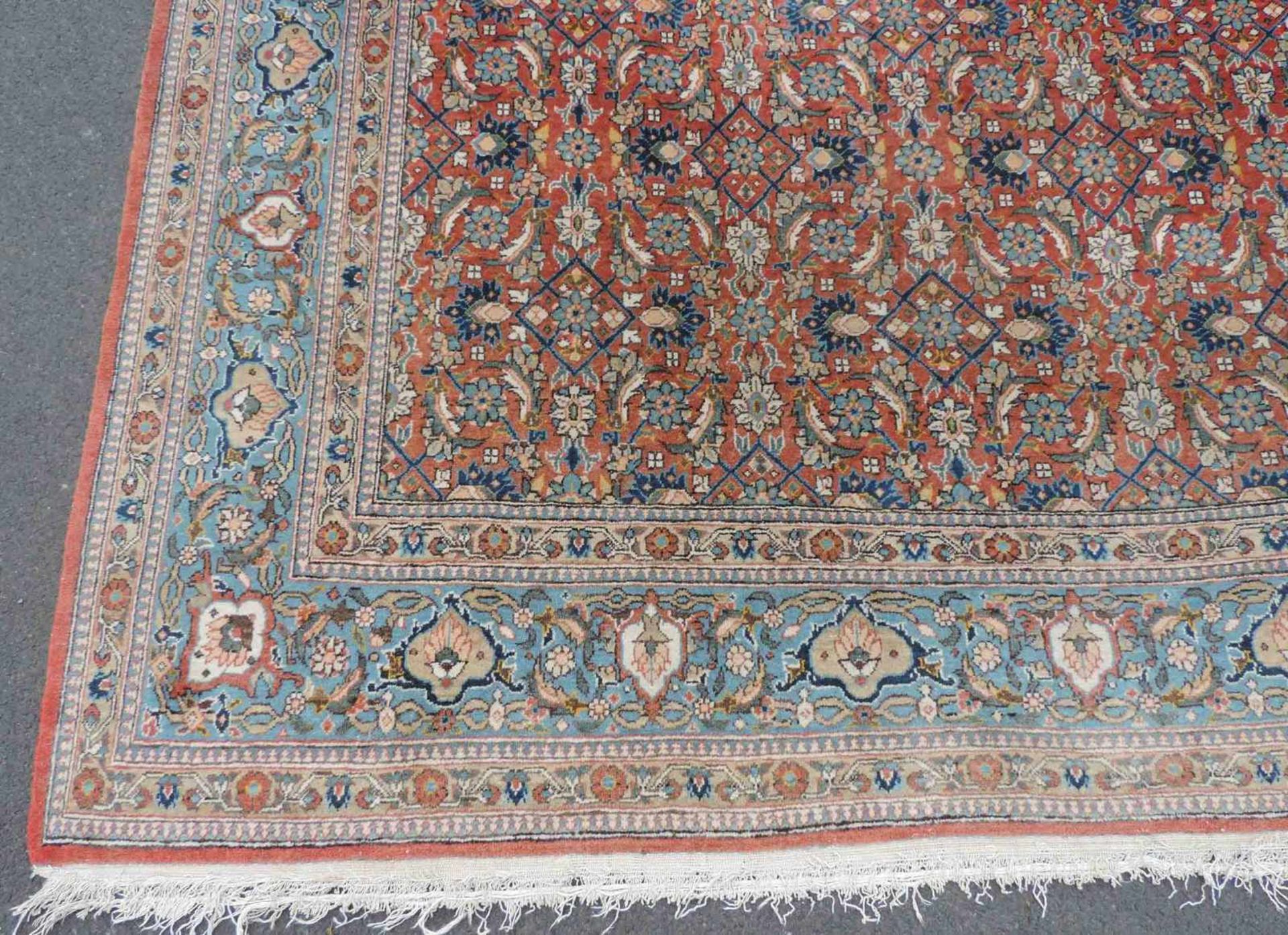 Keschan Manufakturteppich. Iran. Durchgemustert. 345 cm x 237 cm. Handgeknüpft. Wolle auf Baumwolle. - Bild 2 aus 8