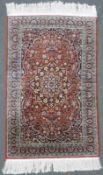 Kaschmir Teppich Seide. Indien. Sehr feine Knüpfung. 123 cm x 78 cm. Handgeknüpft. Seide auf