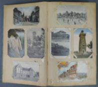 Großes Postkartenalbum. Um 1900. Circa 453 Karten. 39 cm x 24 cm das Album. Postcards. Around