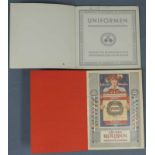 2 Zigarettenbilder - Alben, Uniformen und Marine, Länder Wappen und Nationalfarben. 2
