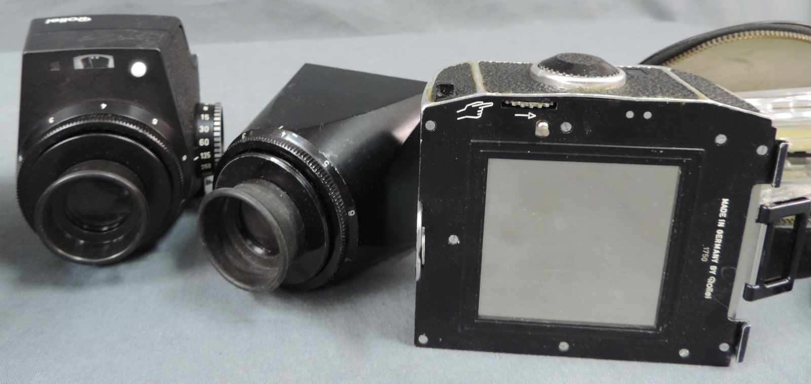 Rolleiflex SL 66 mit Objektiv, 2 Kassetten und Polaroidaufsatz, 2 Vorsätze etc.. Objektiv: Carl - Image 3 of 9