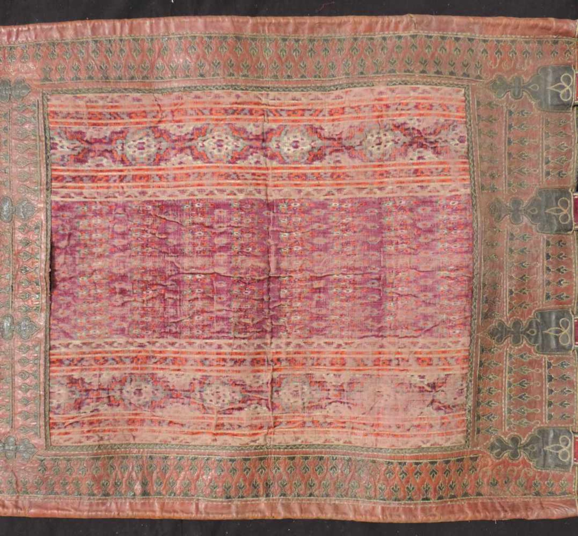 Baby-Wiege, Kirman, Persien. Iran, antik um 1880. 124 cm x 103 cm. Handgewebt. Seidenbrokat. - Bild 4 aus 6