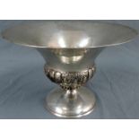 Jugendstil Jardiniere Kratervase Silber 835. Jäger & Co. Hanau. 821 Gramm, 21 cm hoch. Marken,