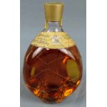 Dimple Old Blended Scotch Whisky by John Haig & Co. Ltd. Eine ganze Flasche. Ohne Füllmenge und