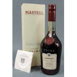 Martell "Cordon Argent" Cognac Extra. 70 cl. 43% vol. Martell & Co. No. E15688. Martell "Cordon