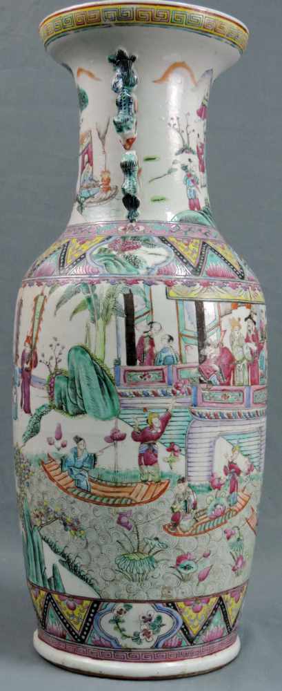 Vase, China, wohl Republik. Porzellan. 62 cm hoch. Vase, china, probably republic. Porcelain. 62 - Image 5 of 12