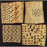 4 Kuba Raffia Cloth. Congo. Raphia Gewebe Pflanzenfasern. Afrika. Bis 62 cm x 53 cm. 4 Kuba Raffia