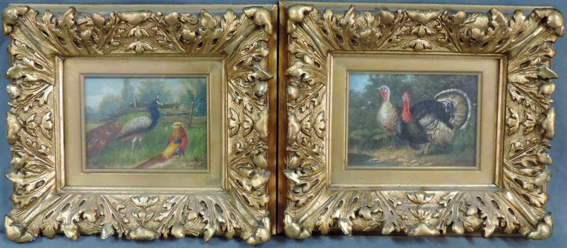 E. HOFFMANN (XX). Zwei Vogelbilder. Je 9,5 cm x 13 cm. Gemälde. Öl auf Holz. Rechts unten