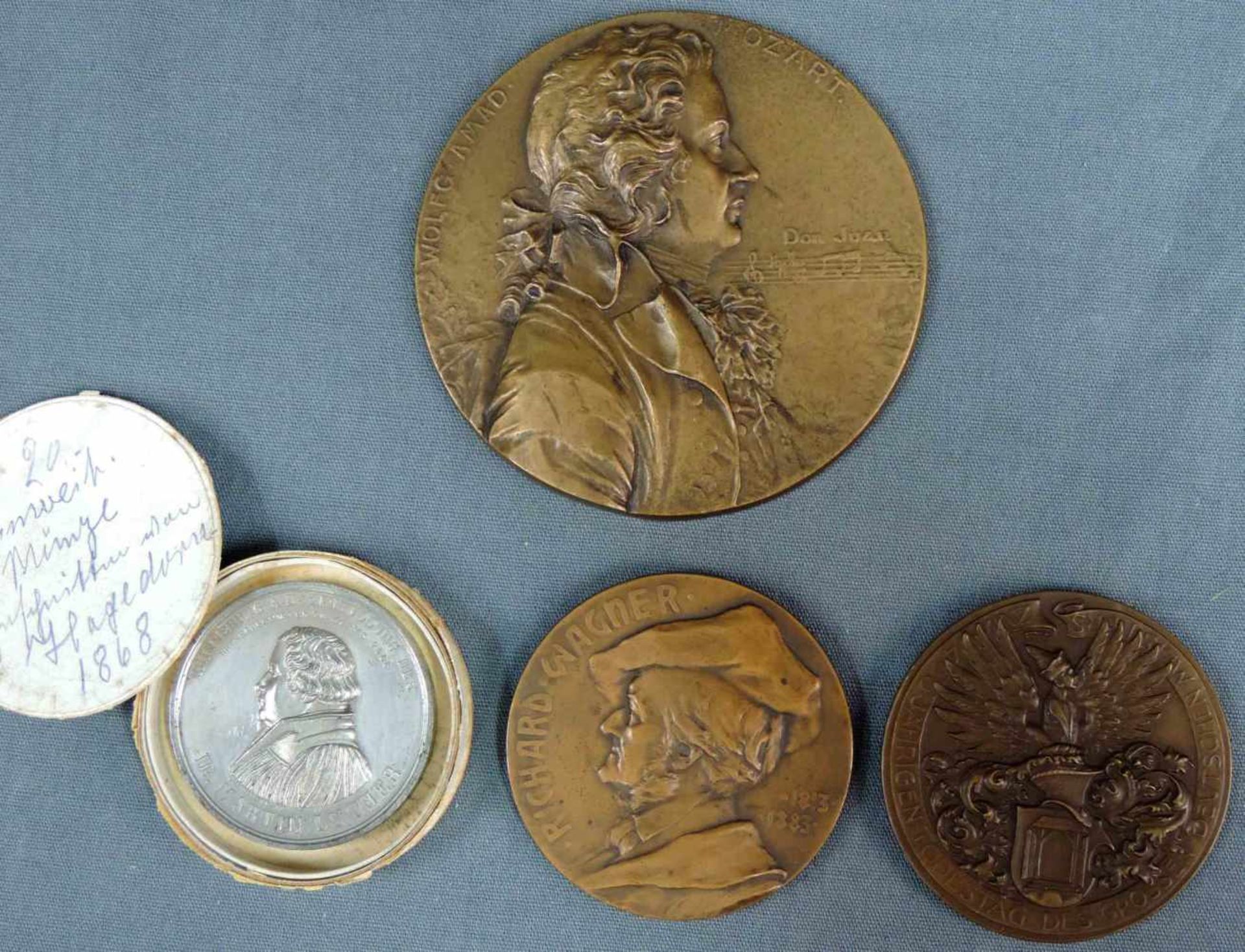 4 Medaillen. Mozart, Wagner, Dürer und Luther, Auch Bronze. 4 medals. Mozart, Wagner, Dürer and