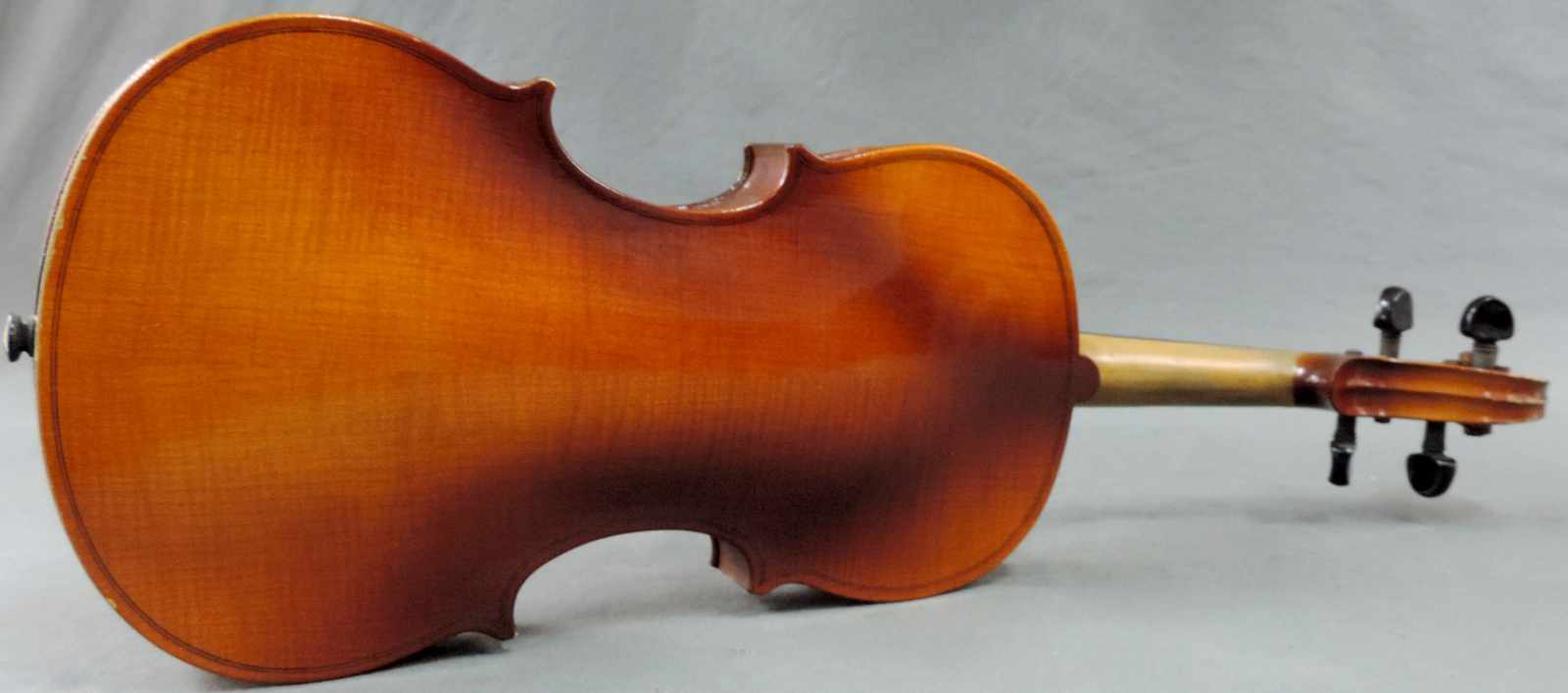 Geige, Violine. Wohl 19. Jahrhundert, Mittenwald. 60 cm. Violin. Probably 19th century, - Image 4 of 5