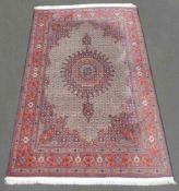 Moud. Perserteppich. Iran. 305 cm x 207 cm. Handgeknüpft. Wolle auf Baumwolle. Moud. Persian carpet.