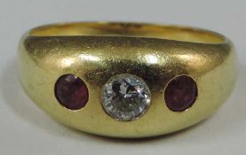 Ring Gold 750 mit Diamant im Brillantschliff circa 0,3 Karat. 9,7 Gramm Gesamtgewicht. Der Diamant