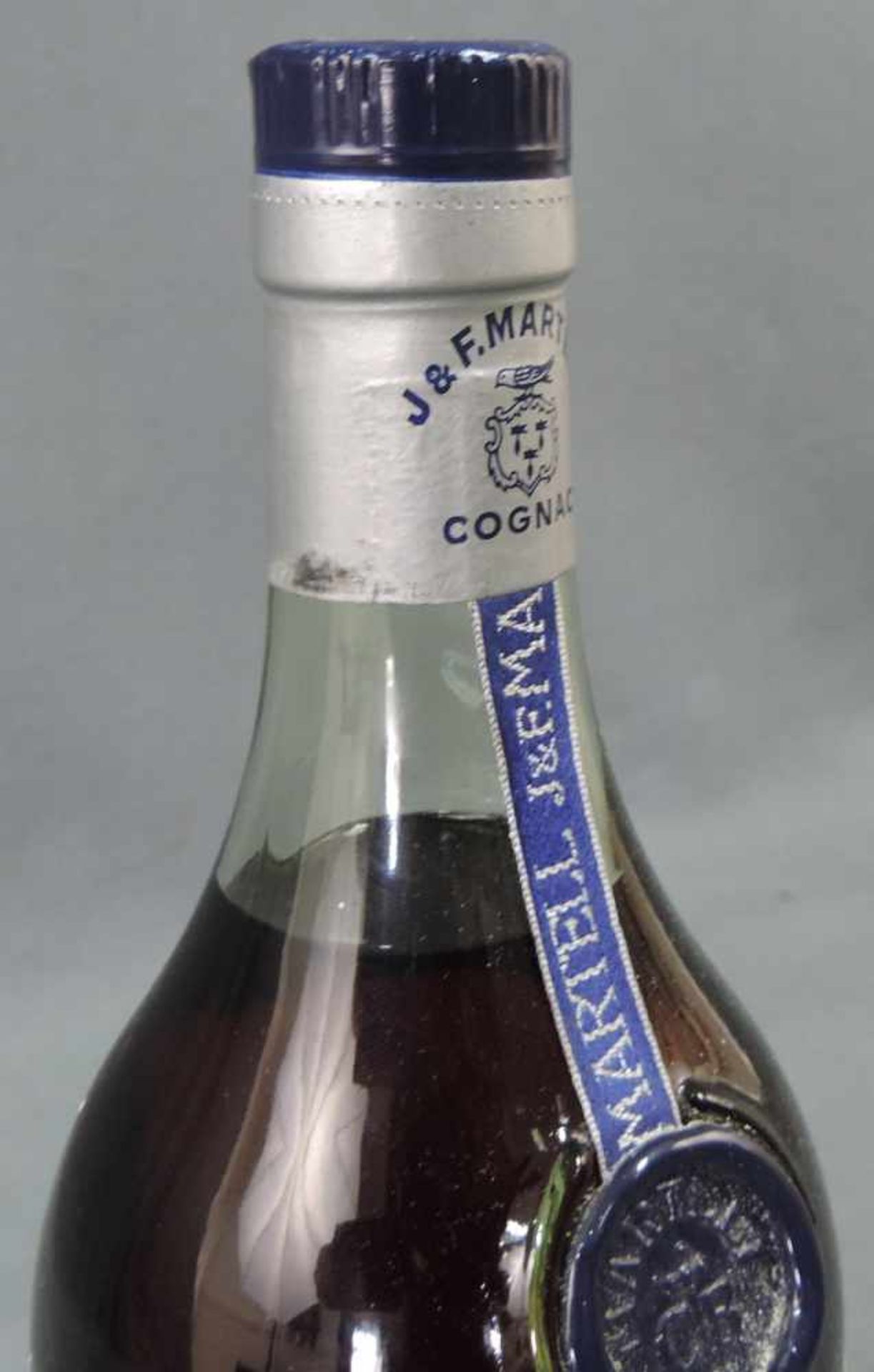 Martell Cognac Cordon Bleu. 1 Flasche 0,7 Liter. Circa 20 Jahre Kellergelagert. Frankreich. 40 % - Bild 2 aus 4
