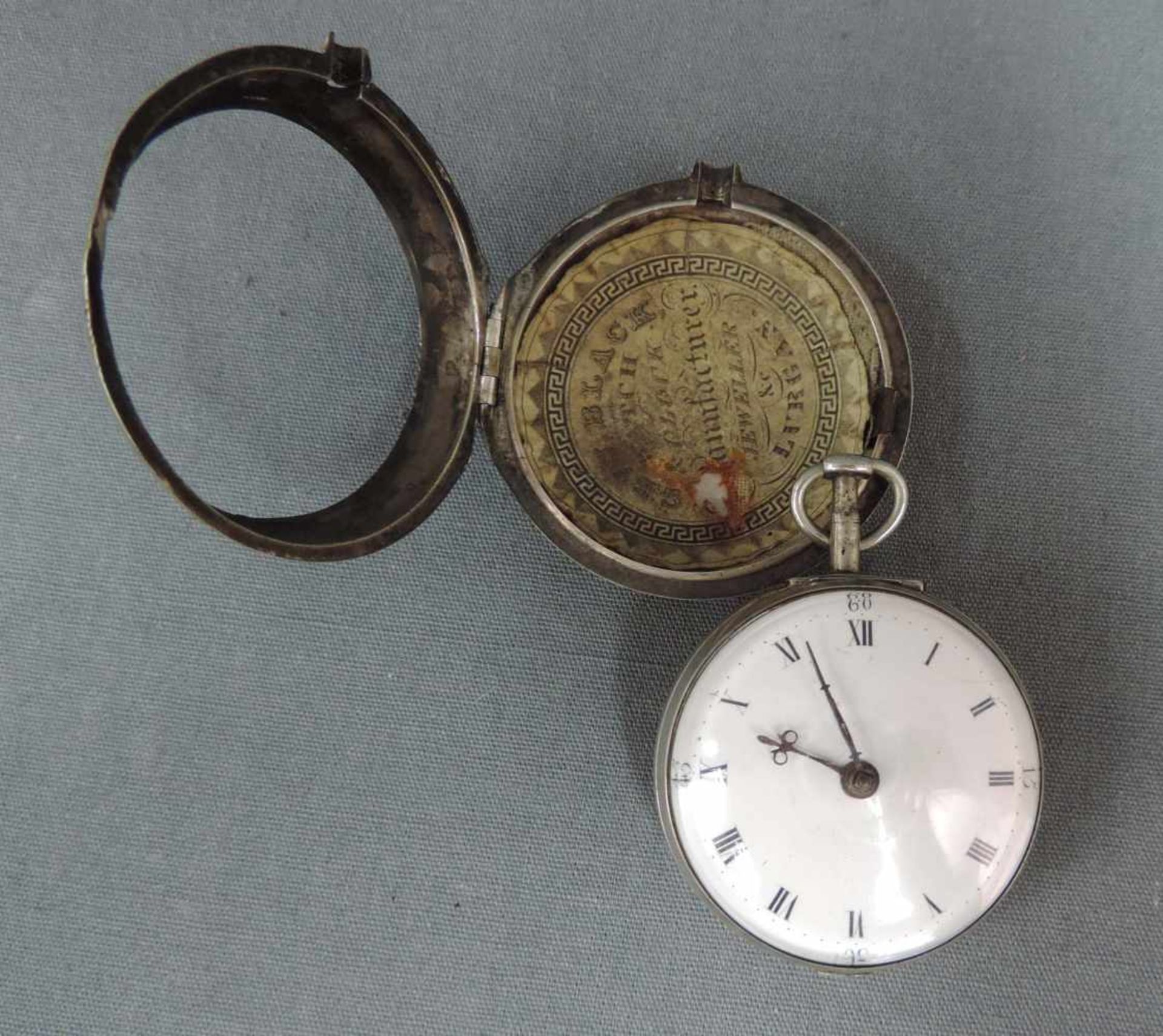 2 Schlüsseluhren um 18. Jahrhundert. Taschenuhr, teils aus Silber. Gebrauchsspuren sichtbar. - Bild 6 aus 8