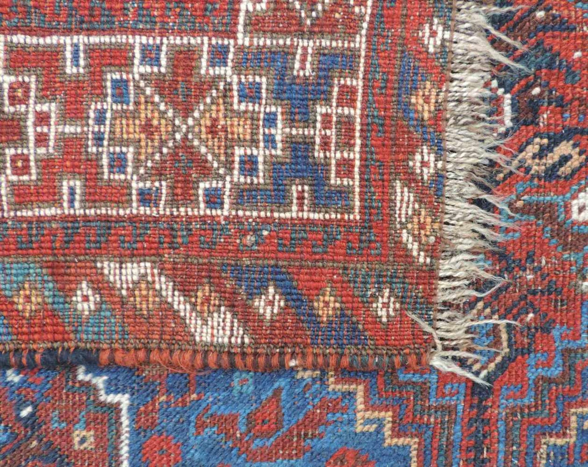 Schiraz Stammesteppich. Iran, alt um 1910. 165 cm x 110 cm. Handgeknüpft. Wolle auf Wolle. - Bild 6 aus 7