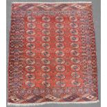 Tekke Hauptteppich. Stammesteppich. Turkmenistan, antik, um 1900. 184 cm x 154 cm. Handgeknüpft.