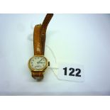 A lady's 9 ct gold antique wristwatch