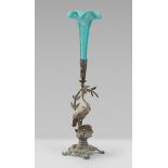 VASE PORTAFIORE IN METAL, BEGINNINGS 20TH CENTURY with stem to racemo with phoenix. Tub in blue