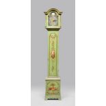 A SMALL FLOOR-CLOCK, 20TH CENTURY of eighteenth-century style, in wood to green lacquer, painted