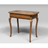 TABLE IN WALNUT, BOLOGNA XVIII CENTURY with plain to cartiglio and drawer to double bugnatura.