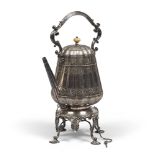 SILVER SAMOVAR, END 19TH CENTURY with chisel to quadrifogli and adorned. Measures cm. 43 x 22 x