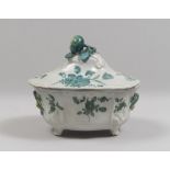 A SMALL COMPOSITE MAIOLICA TUREEN, CERRETO LATE 18TH CENTURY to white and green enamel, with decorum