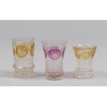 THREE GLASSES IN CUT GLASS, BOEMIA XXTH CENTURY Maximum measure cm. 13 x 75. TRE BICCHIERI IN