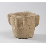 MARBLE MORTAR, 15TH CENTURY with lobes to the quarters. Measures cm. 14 x 19. MORTAIO IN MARMO, XV