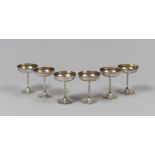 SIX CUPS IN SILVER, 20TH CENTURY with gilded tub. Measures cm. 13 xes 9,5, total weight gr. 420.