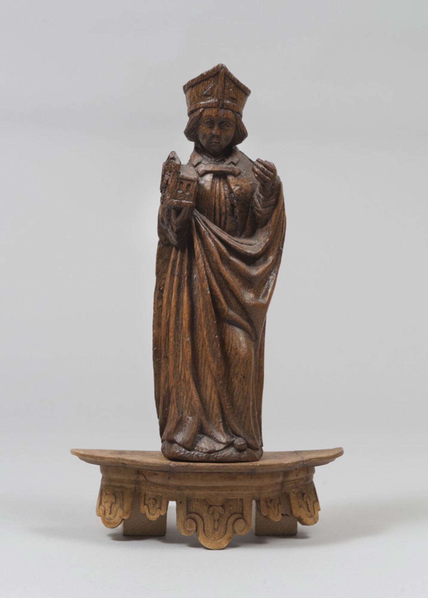 FRENCH SCULPTOR, 17TH CENTURY FIGURE OF SAINT Oak sculpture, cm. 45 x 25 x 9 Based SCULTORE