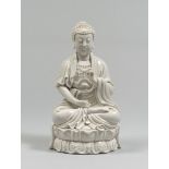 A CHINESE WHITE PORCELAINE SCULPTURE, FIRST HALF 20TH CENTURY