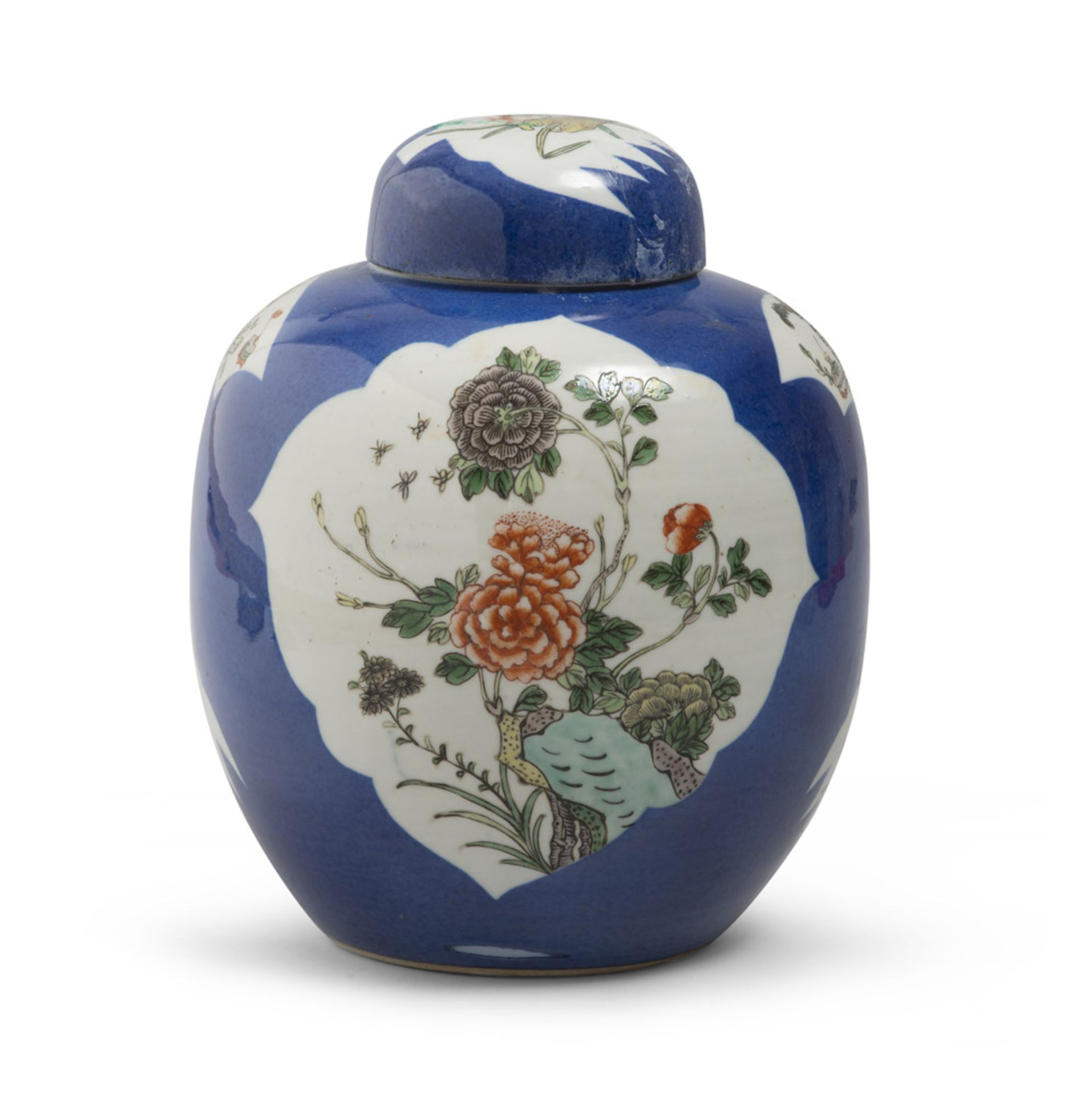 A CHINESE POLYCHROME PORCELAIN POTICHE, 20TH CENTURY