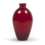 VASO IN VETRO DI MURANO soffiato rosso rubino, XX secolo. Misure, cm. 16 x 5.&lt;BR&gt; -