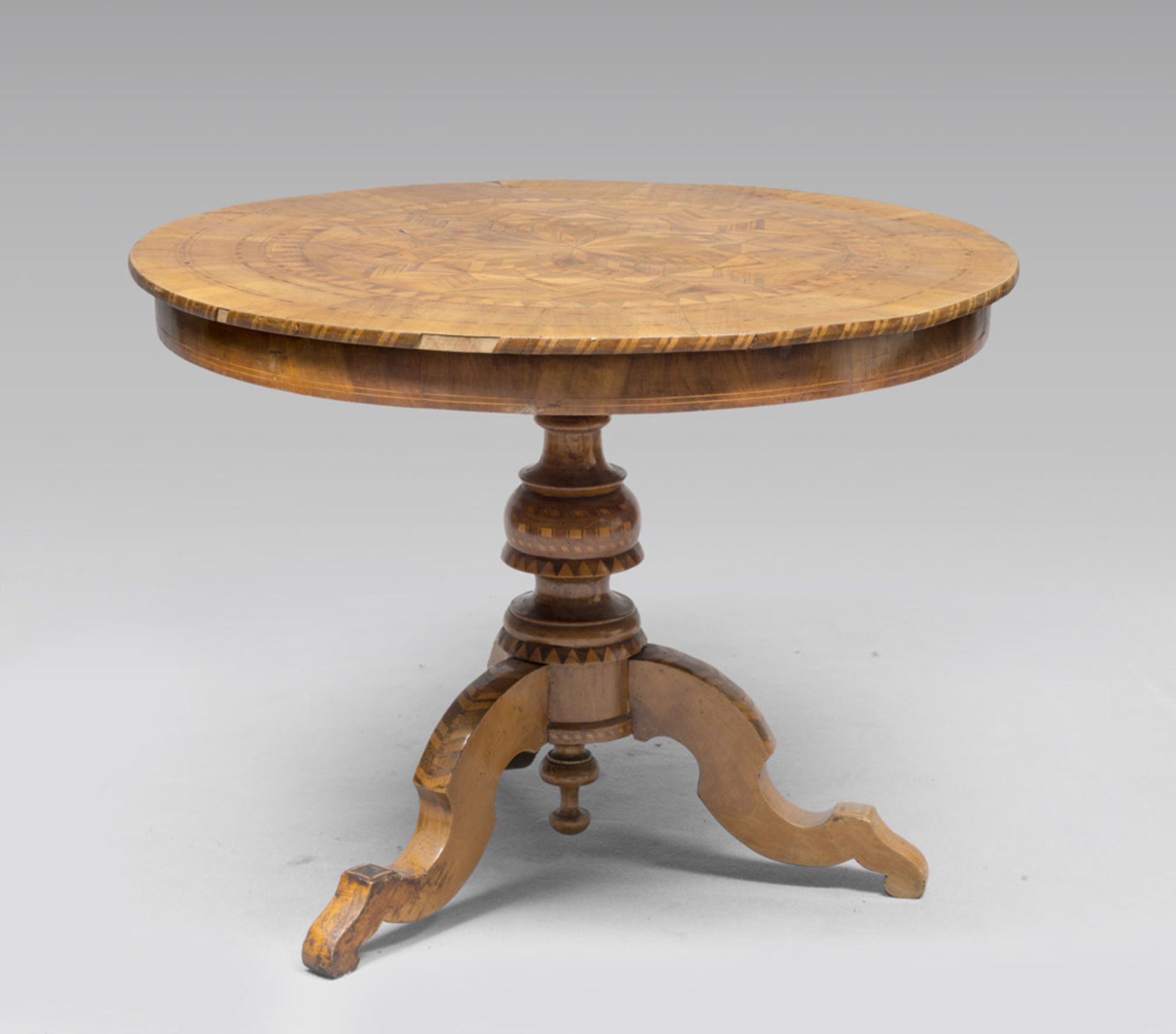 Walnut-tree Table, Sorrento 19th century.