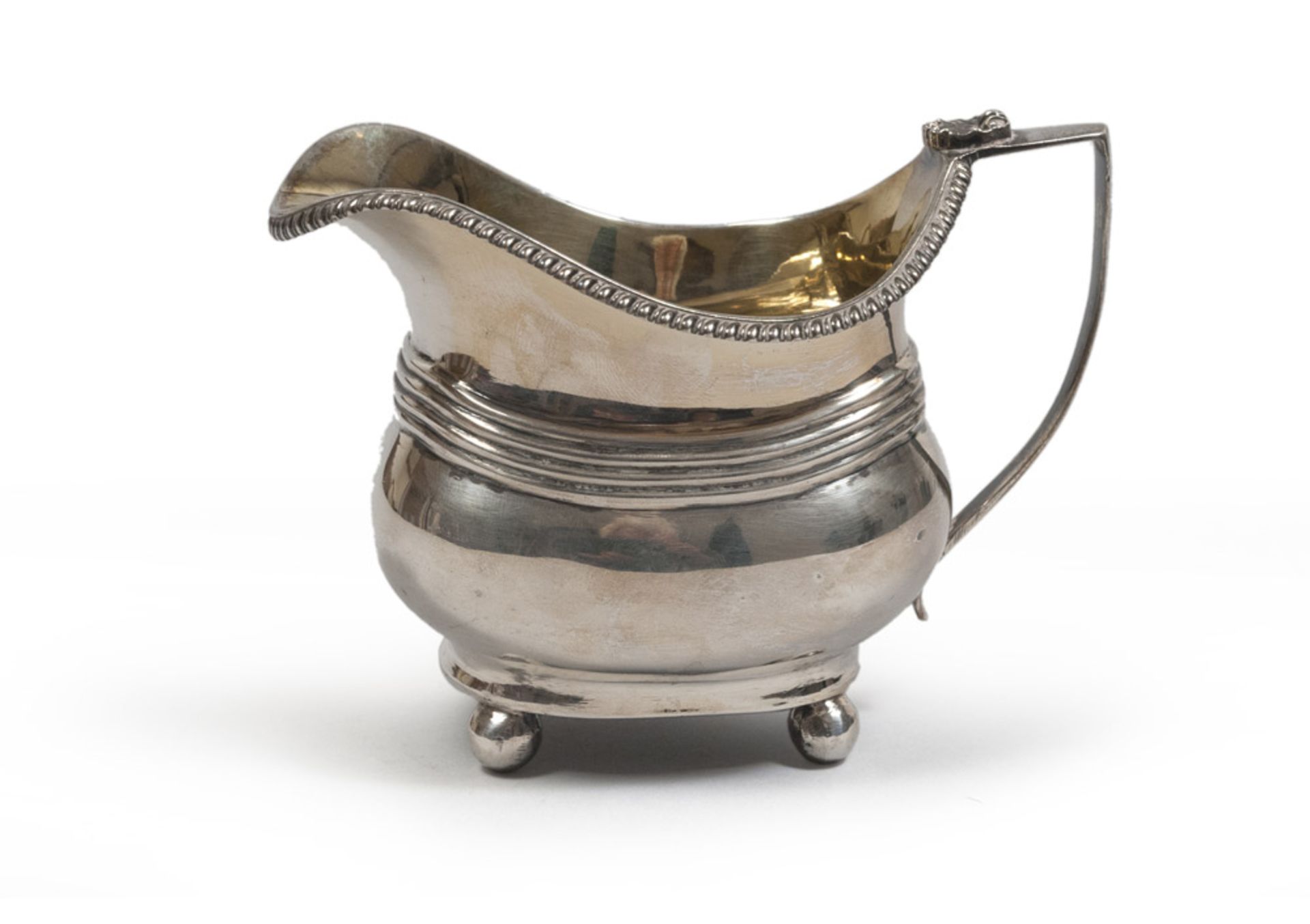 Silver milk-jug, Punch London 1809. Title 925/1000. Measures cm. 9,5 x 7,5 x 13,5, weight gr. 149.
