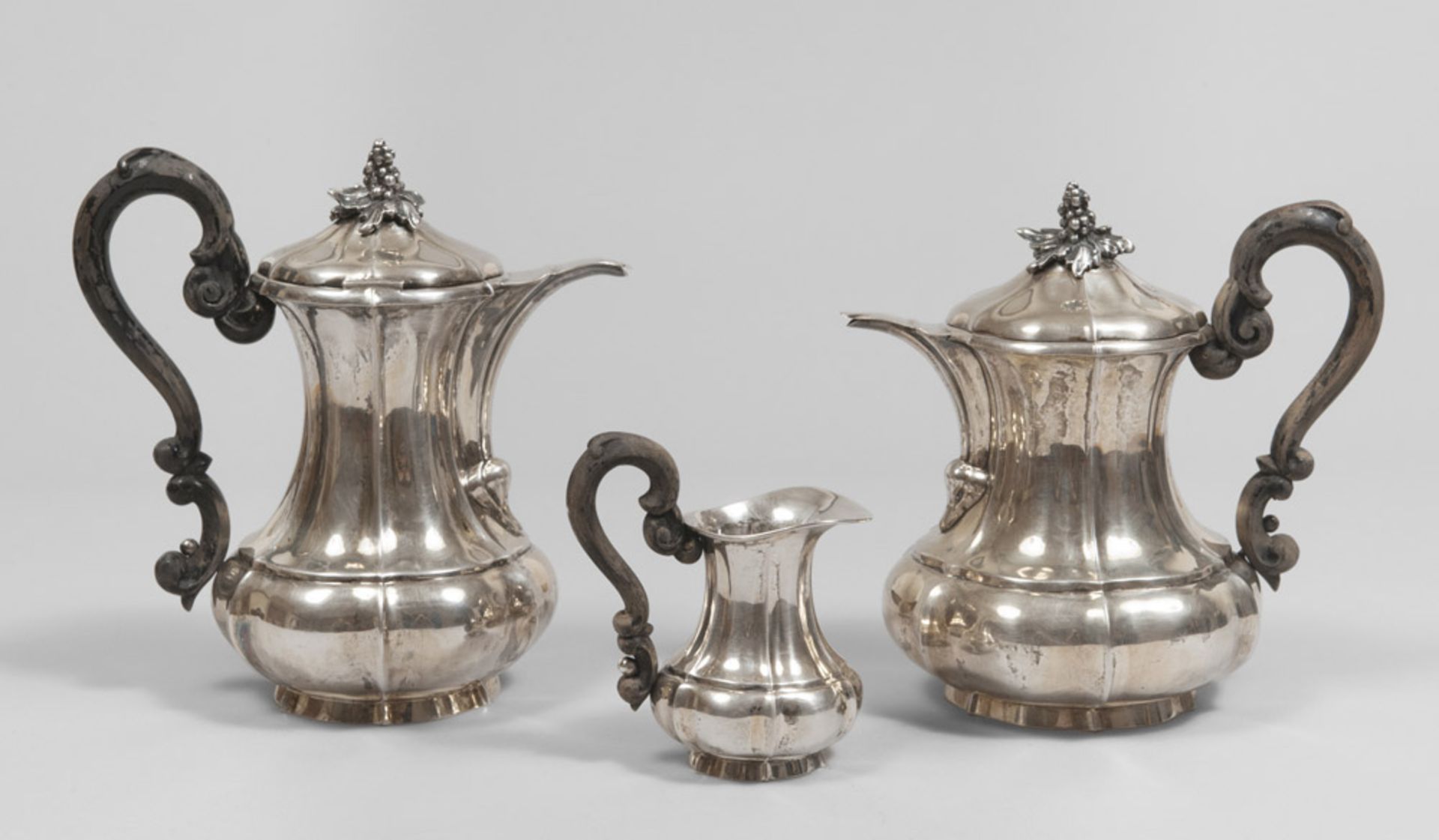 Tea service and coffee in silver, Punch Milan 1944/1968. Argentiere Henry Messalum. Title 800/