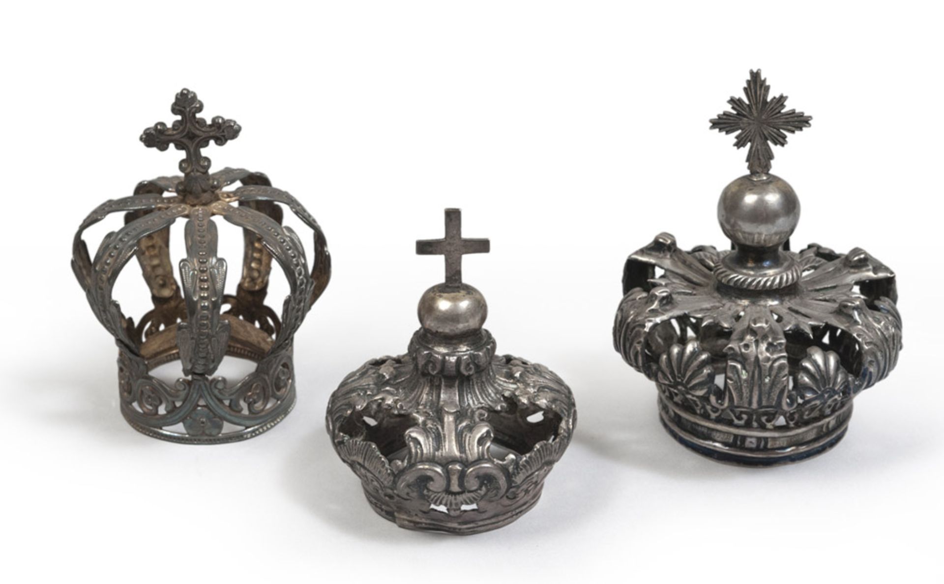 Three silver mignon crowns, 19th century.