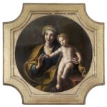 ACADEMIC PAINTER, EARLY 20TH CENTURY Virgin with child Oil on copper, diameter cm. 55 PITTORE