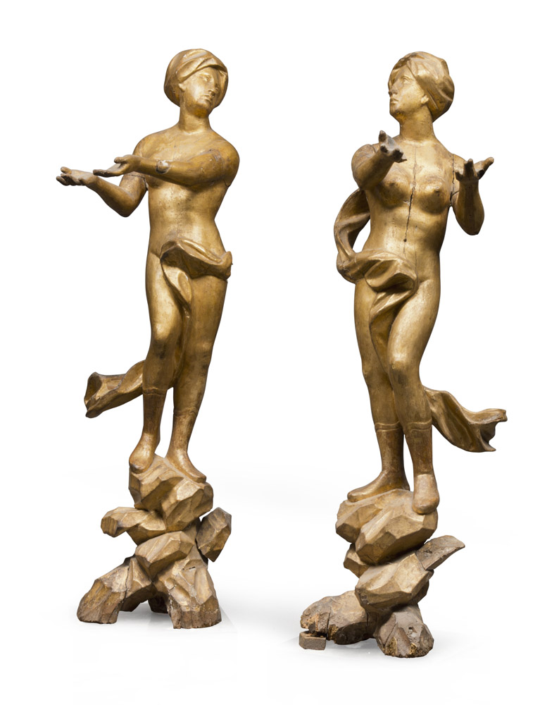 A PAIR OF GILT WOOD STATUES, CENTRAL ITALY 17TH CENTURY Measures cm. 136 x 48 x 30. SPLENDIDA COPPIA